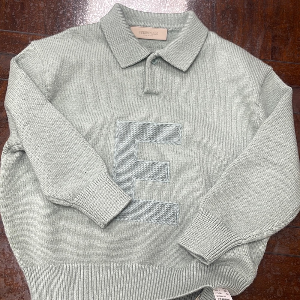 New fear of god kids sweater size 4/5